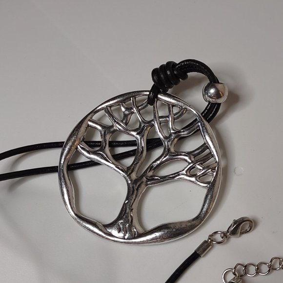 Large Tree Of Life Pendant Necklace Adjustable 30 To 32 Inches Long - Picture 7 of 8